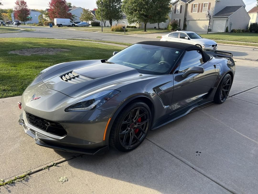 We ceramic coat countless sports cars, including the Corvette, because ceramic coating your vehi